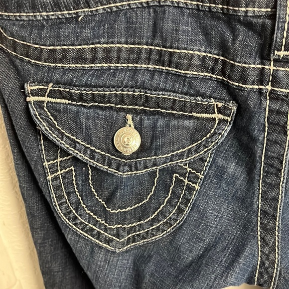 Size 27 true religion straight leg - Picture 2 of 7